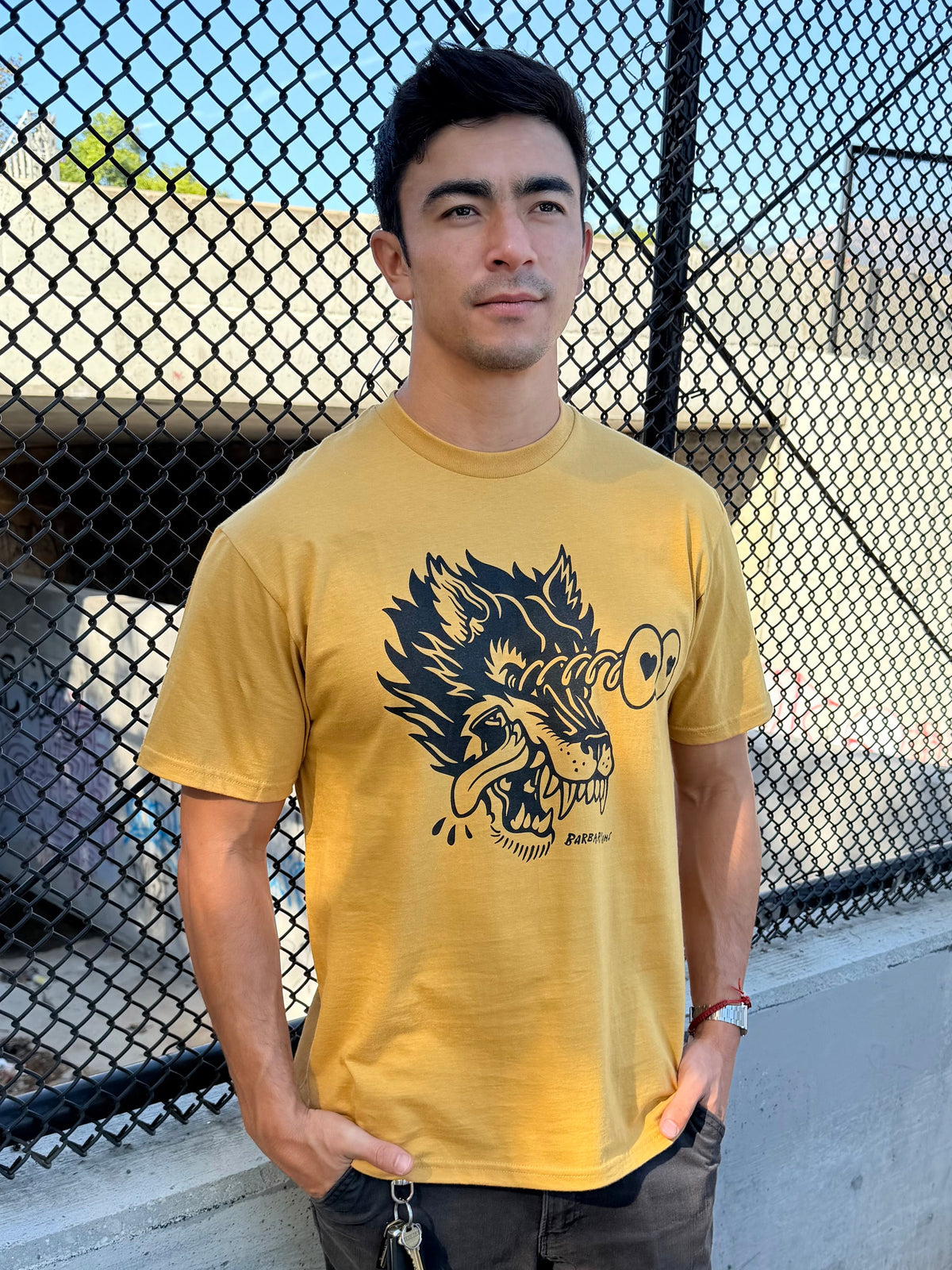 HOWLING WOLF SHIRT