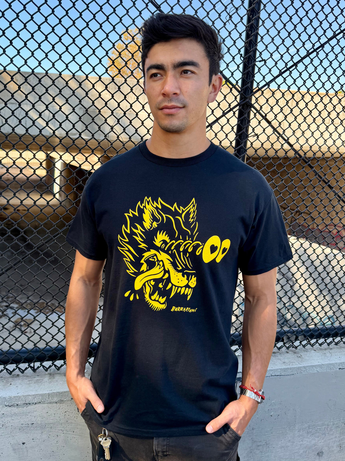 HOWLING WOLF SHIRT