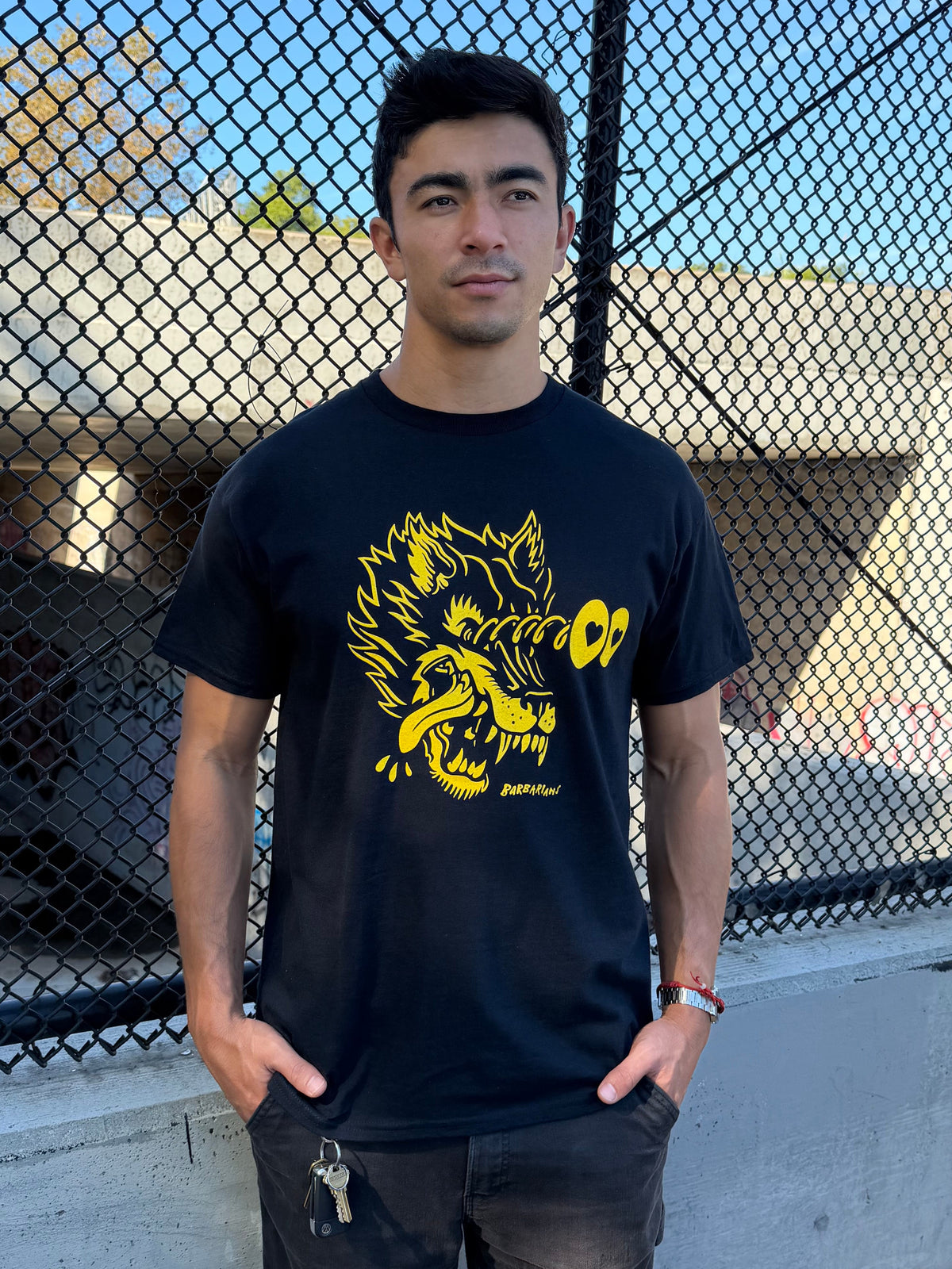 HOWLING WOLF SHIRT